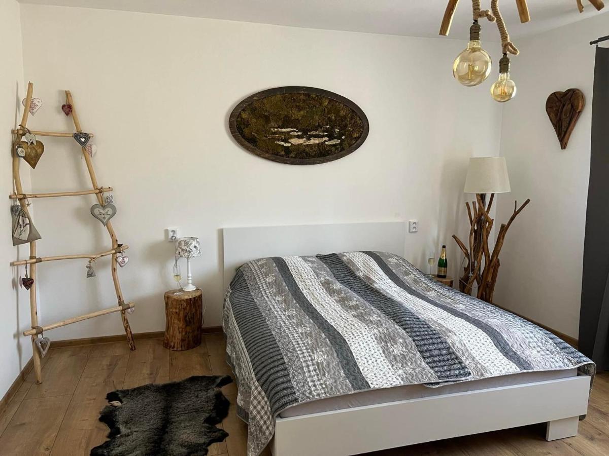 Apartmanovy Dom Adas Prosiek Экстерьер фото