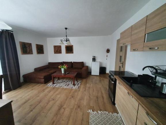 Apartmanovy Dom Adas Prosiek Экстерьер фото